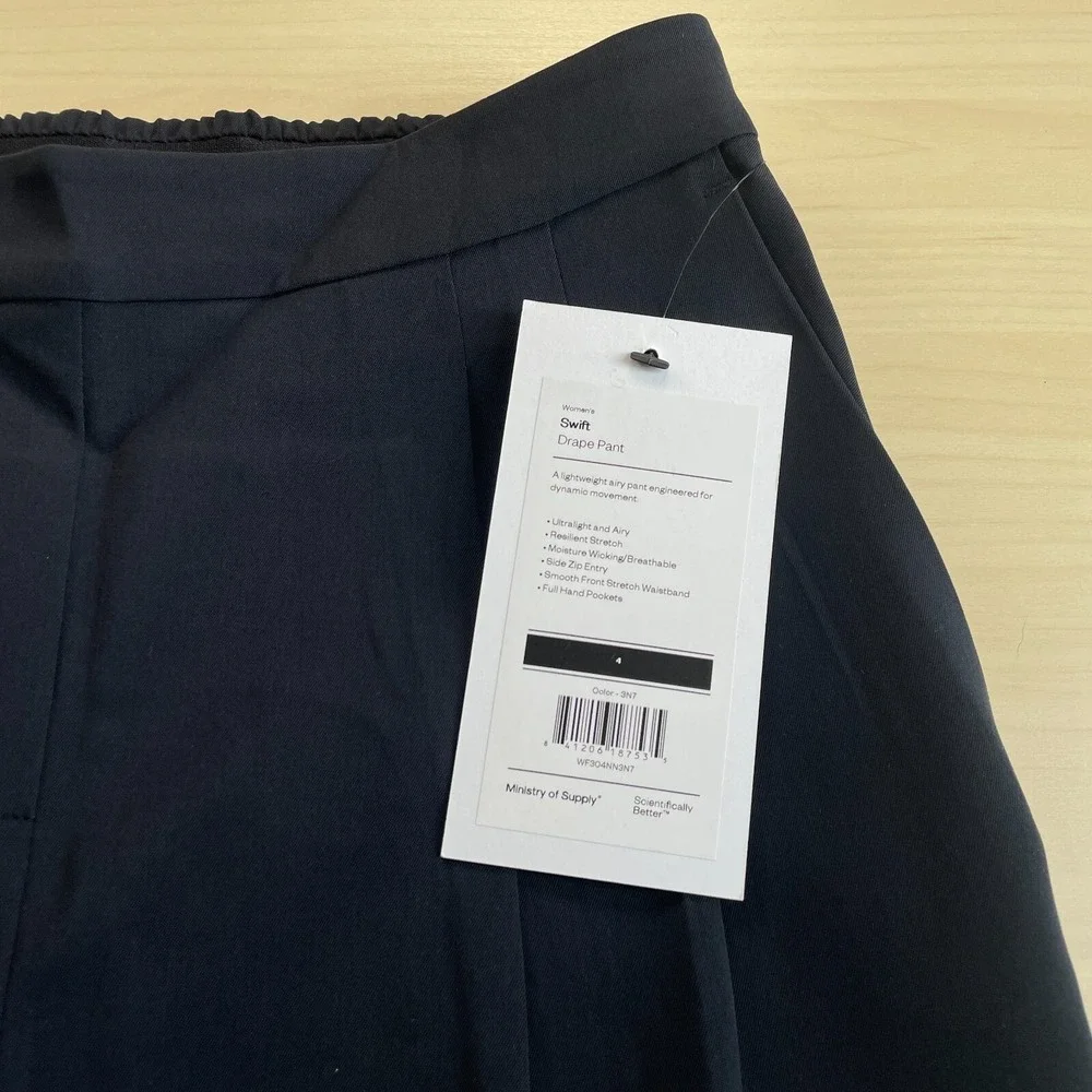 NWT Ministry Of Supply Swift Drape Pants Black‎ Size 4 Pleated Lightweight